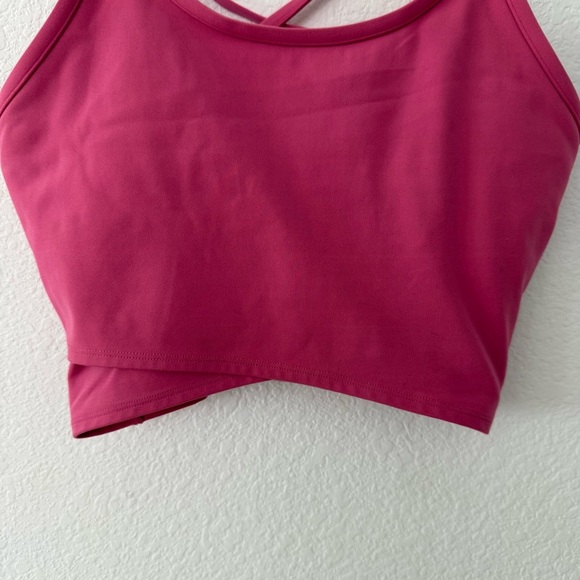 Peloton- Pink Sports Bra Size Small - Picture 2 of 6